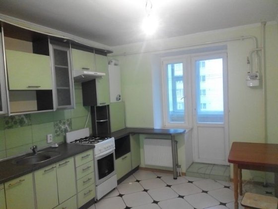 1к, автономка, дому 10 лет, возле озера. Суми