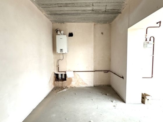 Євро 3 кімнатна з Лоджією зданий будинок мінімальне оформлення Газ! Ірпінь