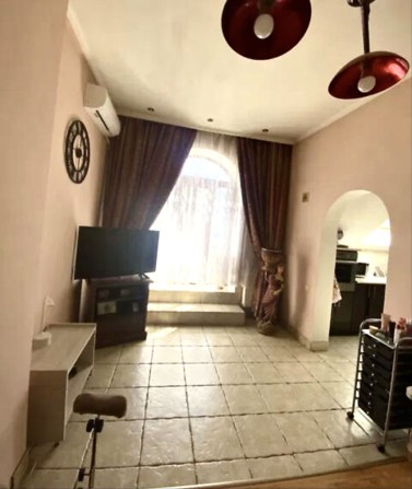 3 кім .вул. Острозького - фото 1