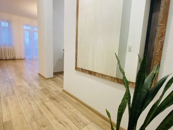 1 кімнатна квартира, центр Полтава