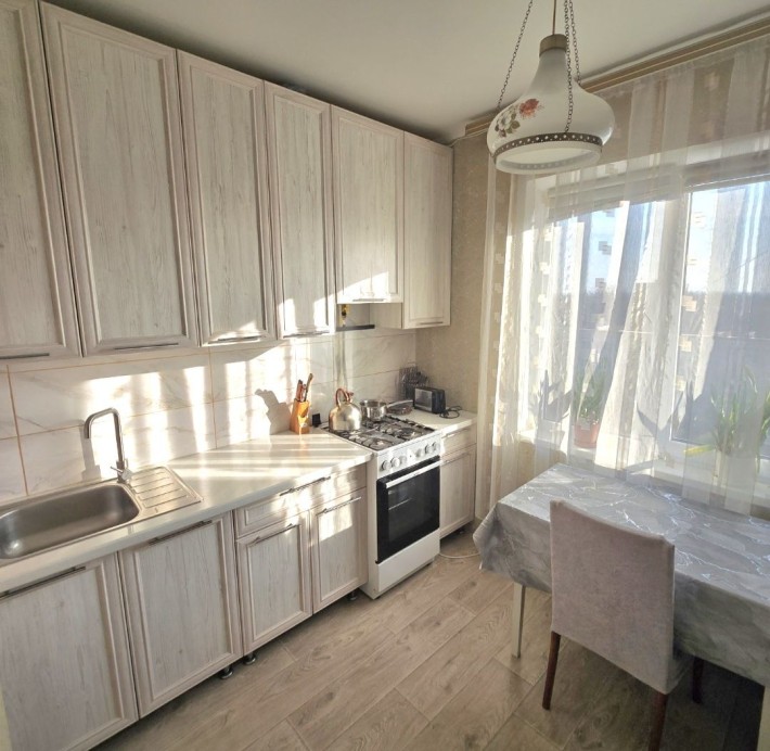 Продаж 1-кімнатної квартири - фото 1