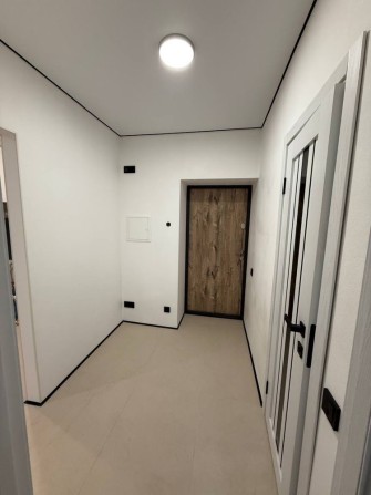 Продам 1к 40 м.кв. з ремонтом, індивідуальне газ опалення 56000 $ - фото 1