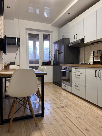 ТРИкімнатна Квартира на Північному - фото 1