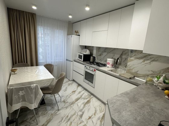 Продам 3ком Сады2 ремонт Полтава