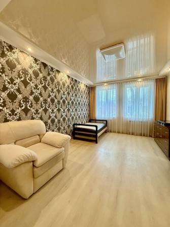 Продам 2-х кімнатну квартиру, Центр міста - фото 1