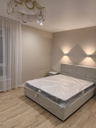 Продам квартиру з ремонтом - фото 1