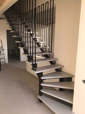 Продаж квартири 98 кв.м., вул. Лабунського 14 (р-н Макарова, Екватор) - фото 1