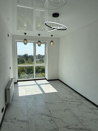 Чудова квартира в новобудові - фото 1