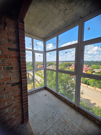 3-кімнатна квартира в ЖК Стандарт з видом на озеро - фото 1