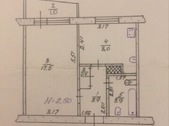 Продам 1 кімнатну квартиру . Інгулецький район вул. О. Станкова Кривий Ріг