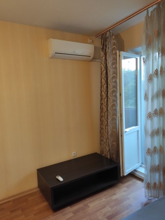 Продам 96 -95кв 1 ком  2 /9 Ярослава мудрого Есенина - фото 1