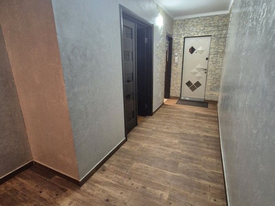 )( Продаж 3-К квартири в районі Північний Ровно