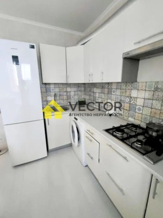 Однокімнатна квартира у Новобудові 2/10 з ПАРКОМІСЦЕМ! ТОРГ - фото 1