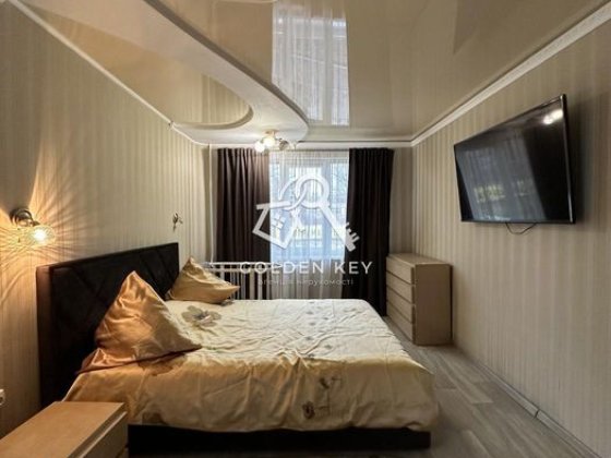 Продаж 3-кімнатної квартири по вул. Кривбасівська єВідновлення Кривий Ріг