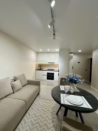 Продається 2км квартира вул. Київська 9г - фото 1