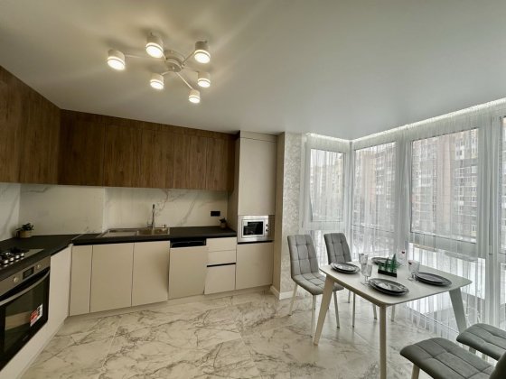 Продаж квартири вул. Білогірська Тернопіль