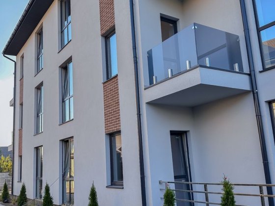 Продаж двохкімнатної квартири та кухнею-студією в клубному будинку Ровно