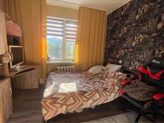 Двокімнатна квартира в спокійному районі міста! Рівне