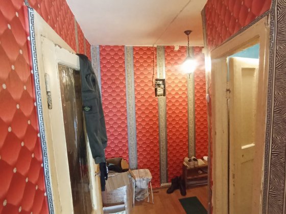 Продам квартиру 3 комнатну Кривой Рог