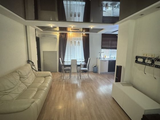 3х комнатная квартира 3/5 Шуменский (рынок) Херсон