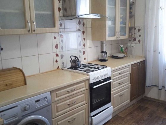 Продається 3 кімнатна квартира Херсон