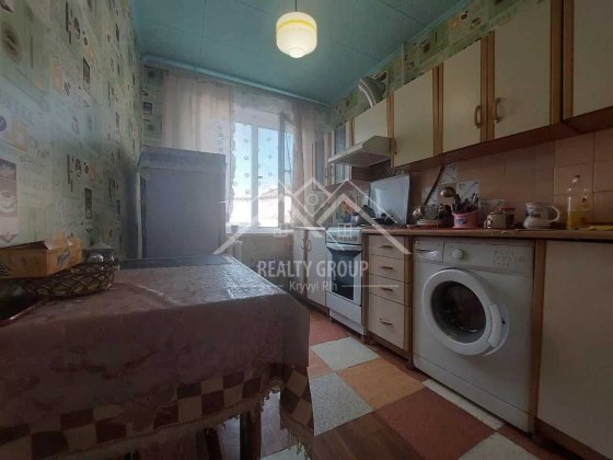 Продаж 2к у ЦМ р-ні по вул.Свято-Миколаївській Кривий Ріг