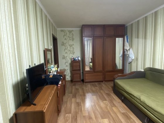 Продам 2х комнатную квартиру в Металургическом р-н Кривой Рог