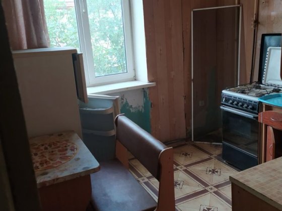 Продам двухкомнатную квартиру на Югоке Кривой Рог