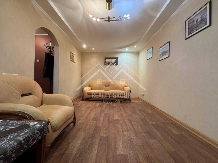 Продаж 3к квартири у центрі міста , вул Українська 5 - фото 1