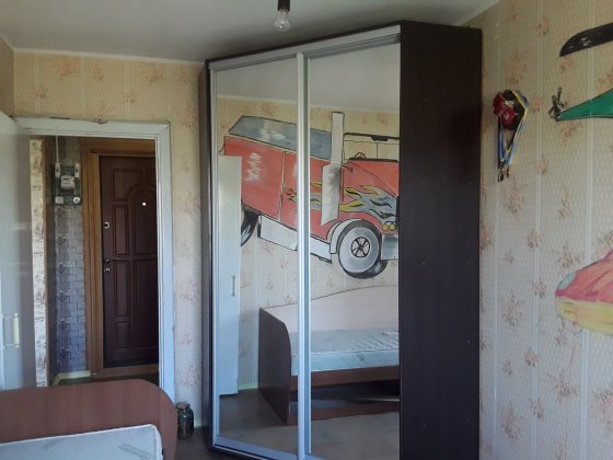 2-х кімнатна, вул.Покровська(Подбельского) 7,поруч з 173кв. Кривой Рог