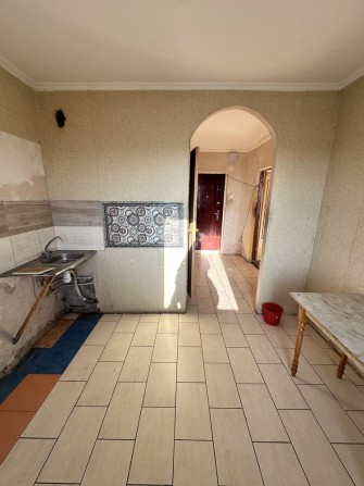 Продам сонячну однокімнатну квартиру в булинку 90х років - фото 1