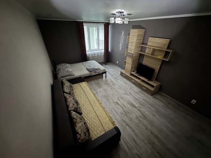 Простора 1к.кв від власника 4 поверх можна через е оселю - фото 1