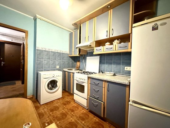 Продам 4 кімнатну квартиру Суми