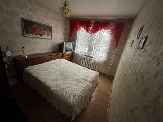 Продаж 2-к квартири/Зупинка/Школа/49 м2/2-й поверх/ Полтава