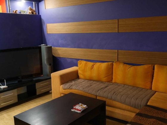 Подам 3х ком.кв 82 м.кв.по ул.Стретенской мебель ремонт автономка. Херсон