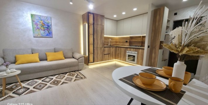 Продаж сучасної квартири по вул. Смакули, новобудова - фото 1