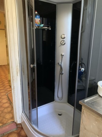 Продам 2 кв на першому поверсі - фото 1