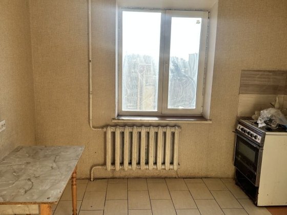 Продаж однокімнатної квартири в будинку 90х років Ровно