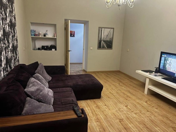 2 ком Ушакова / Цум - фото 1