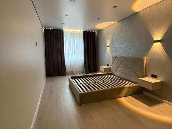 продаж 1 кімнатна квартира з власною ділянкою. масив Веснянковий Ровно