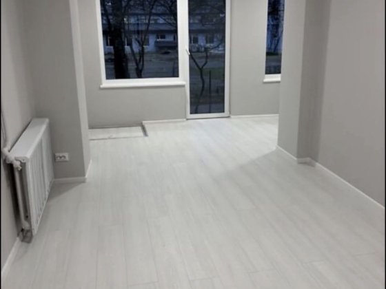 •Продаж 3-кімнатної чешки Чернівці