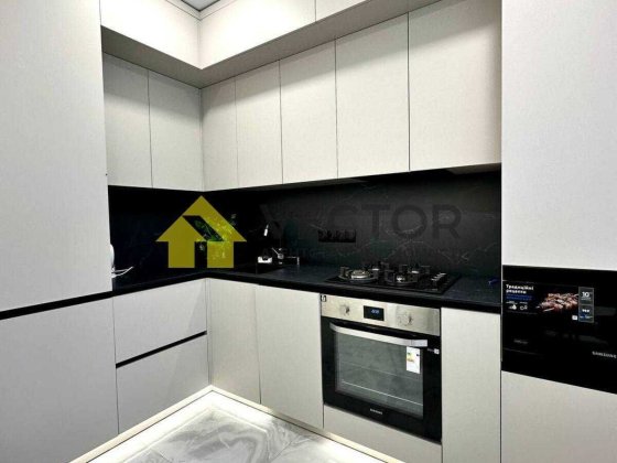 Однокімнатна з ремонтом в новобудові. Меблі+Техніка Полтава