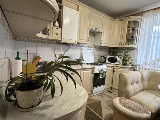 Продам трикімнатну квартиру Тернопіль