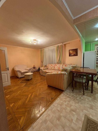 Комфортна та стильна 3 кімнатна квартира в старому центрі міста - фото 1