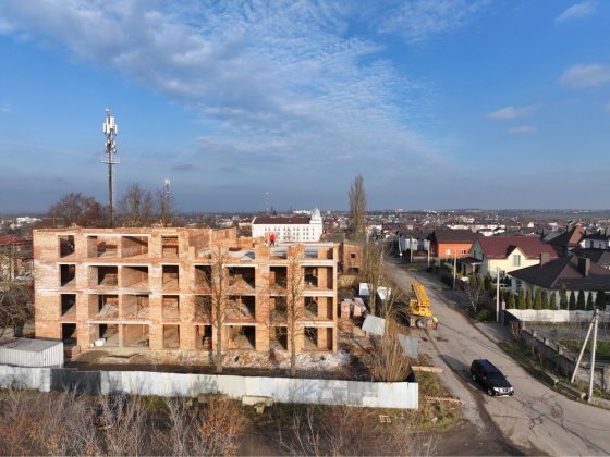 1-кімнатна квартира в Червоних горах. Ровно