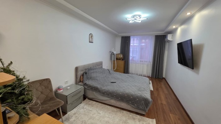 Продам! Новобудова! 1-кімнатна. Вул. Руська 237 - фото 1