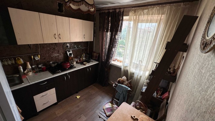 Продаж 3к. чешки на Подолі зуп.Б.Хмельницького 3 поверх 60м2 - фото 1