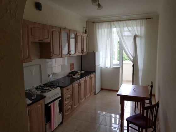 Продаж 1-кім квартири вул. Г.Майдану! Черновцы