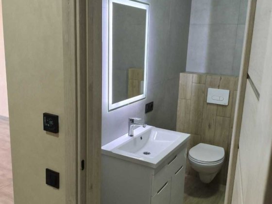 Я Затишна 1к квартира з якісним ремонтом та панорамними вікнами Ровно