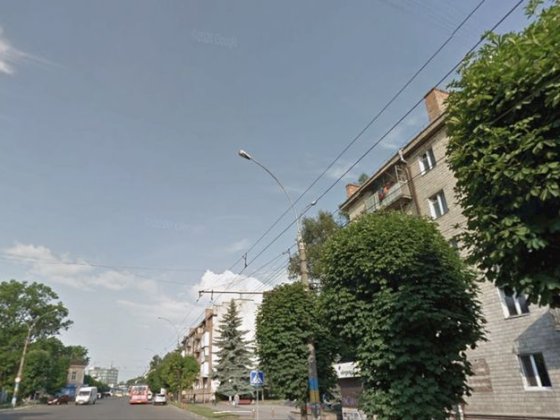 Прожаж 2 кімн Хрущ.Проспект Незалежності р-н Спортоварів Чернівці